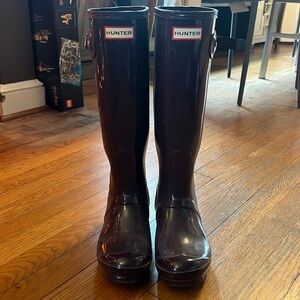 Purple Hunter rain boots size 7 women's